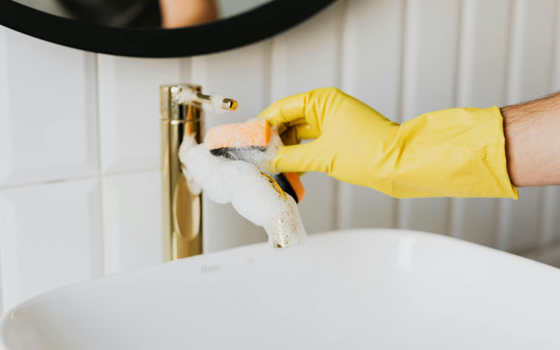 7 Bathroom Cleaning Mistakes That Are Secretly Making Your Toilet Dirtier